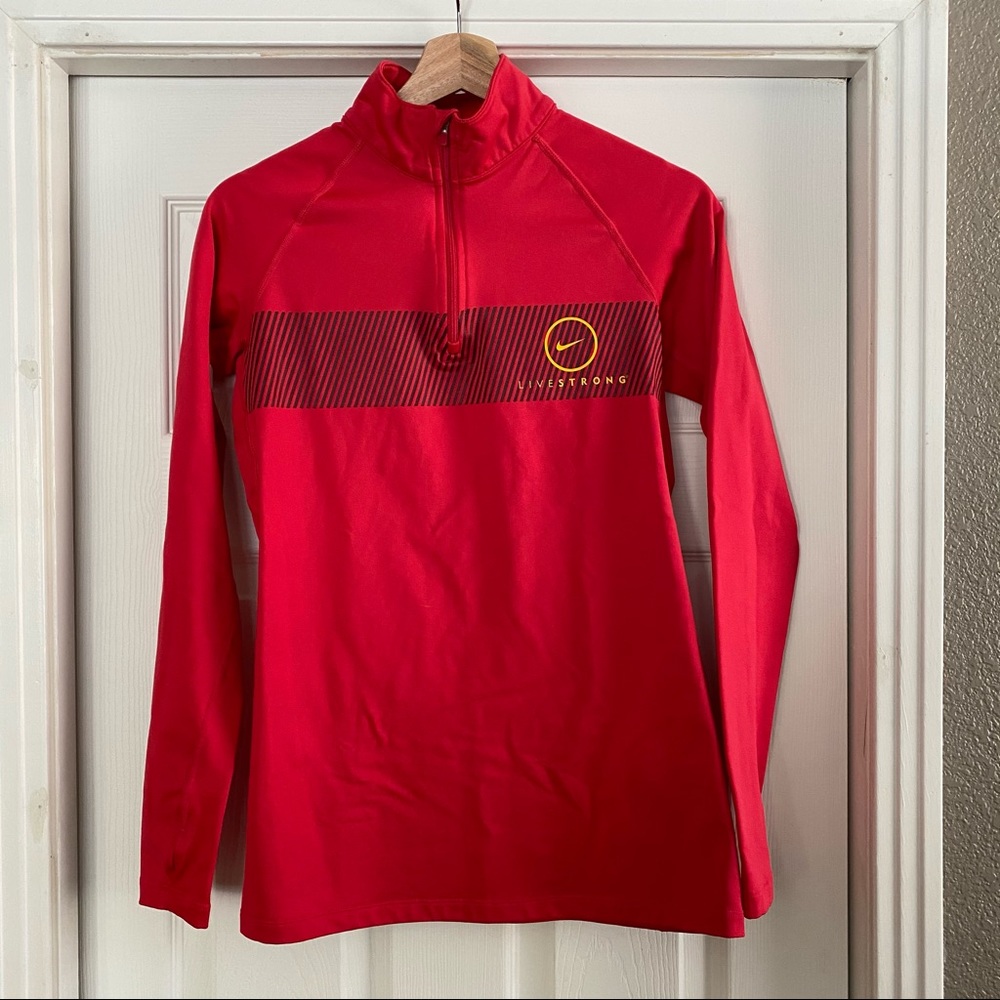 Women's M Nike Livestrong 1/4 Zip